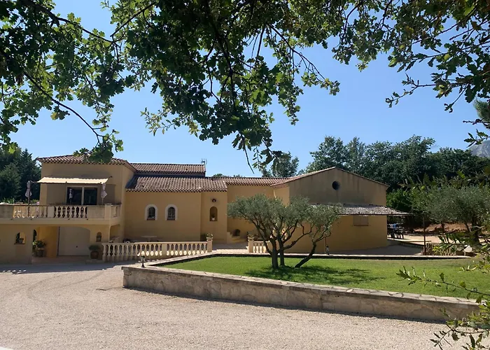Studio Au Pied De La Ste Victoire